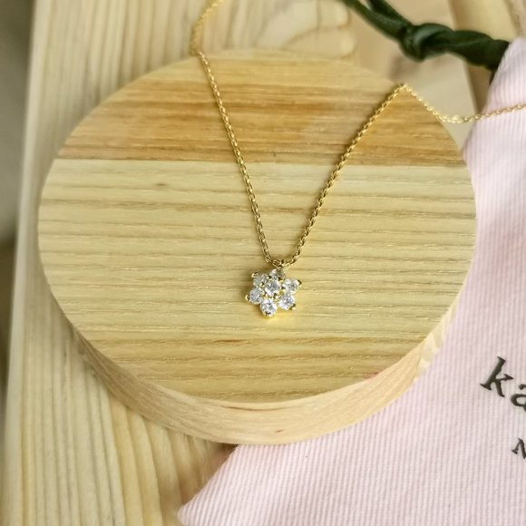 Myosotis Flower Gold Mini Pendant Necklace (Clear)